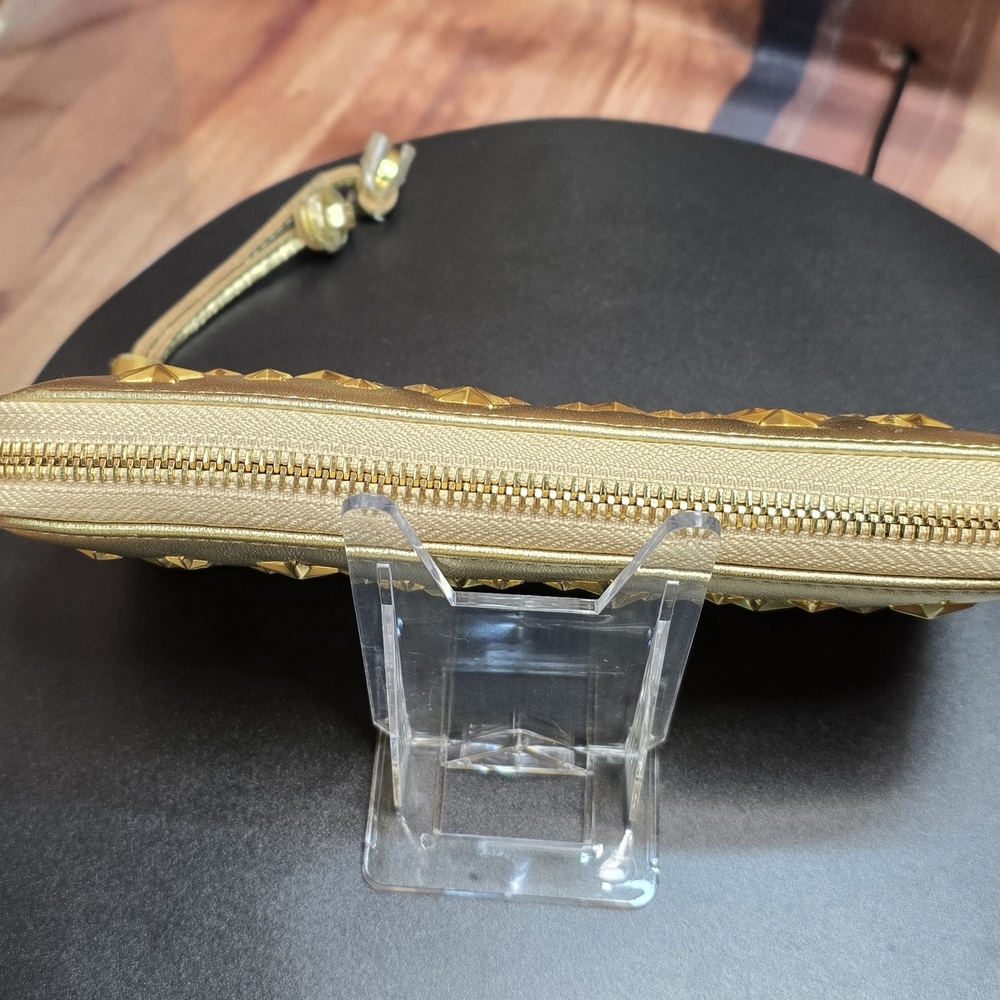 Jimmy Choo Gold Metallic Star-Studded Wallet - NWOT - COA - Picture 4 of 16